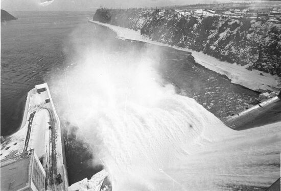 Bratsk Hydroelectric Power Station
