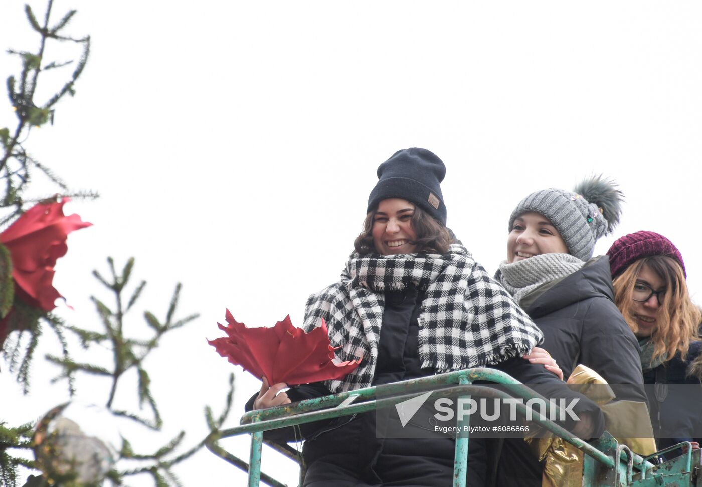 Russia New Year Preparations