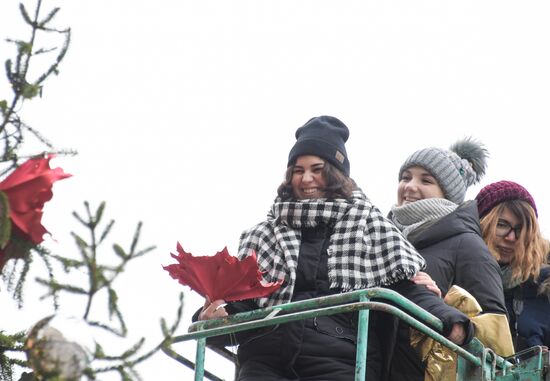 Russia New Year Preparations