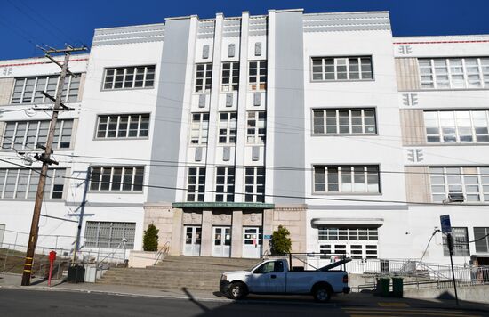 US George Washington High School Frescoes
