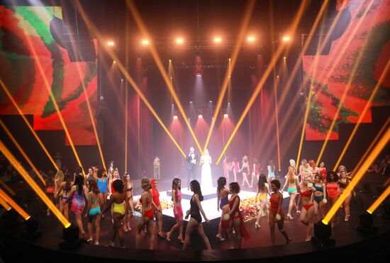 Russia Miss Fashion Contest