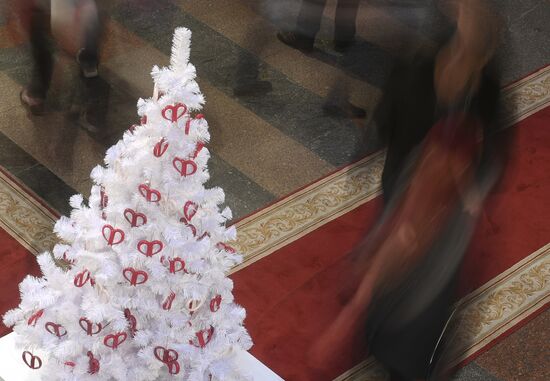 Russia New Year Preparations