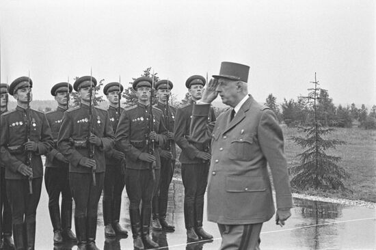 President of France Charles de Gaulle visits USSR