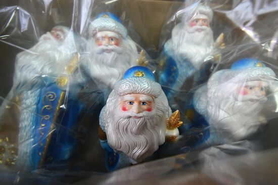 Russia New Year Preparations