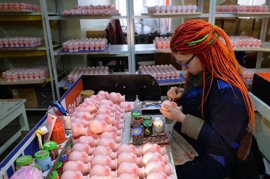 Russia New Year Preparations