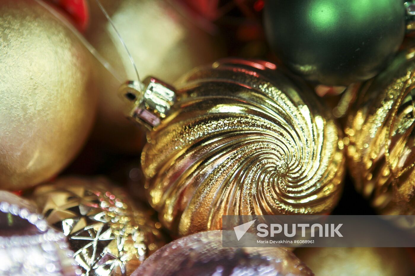 Russia New Year Preparations