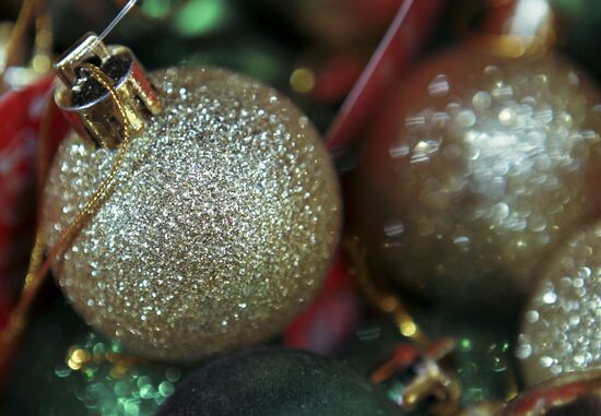 Russia New Year Preparations