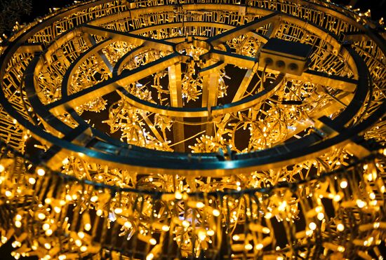 Russia New Year Preparations