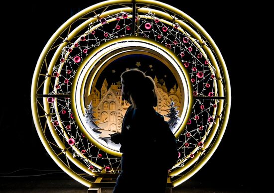 Russia New Year Preparations