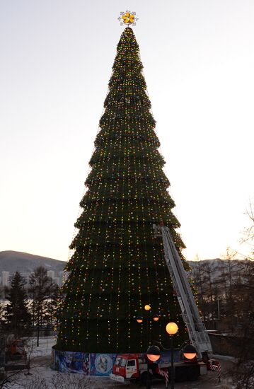 Russia New Year Preparations