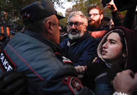 Armenia Protests