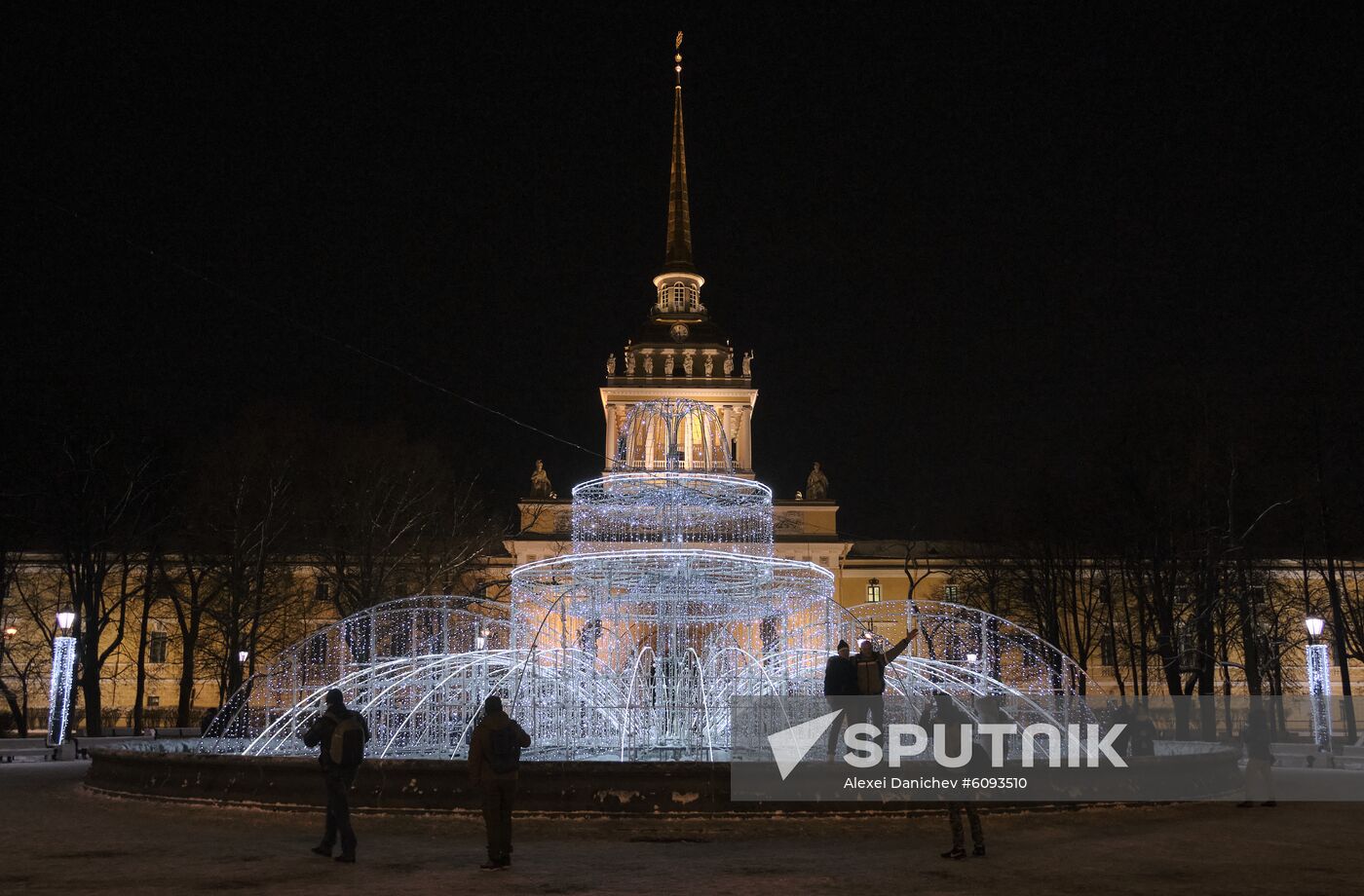 Russia New Year Preparations
