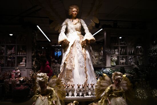 Russia New Year Preparations