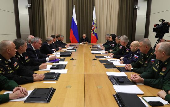 Russia Putin Defence