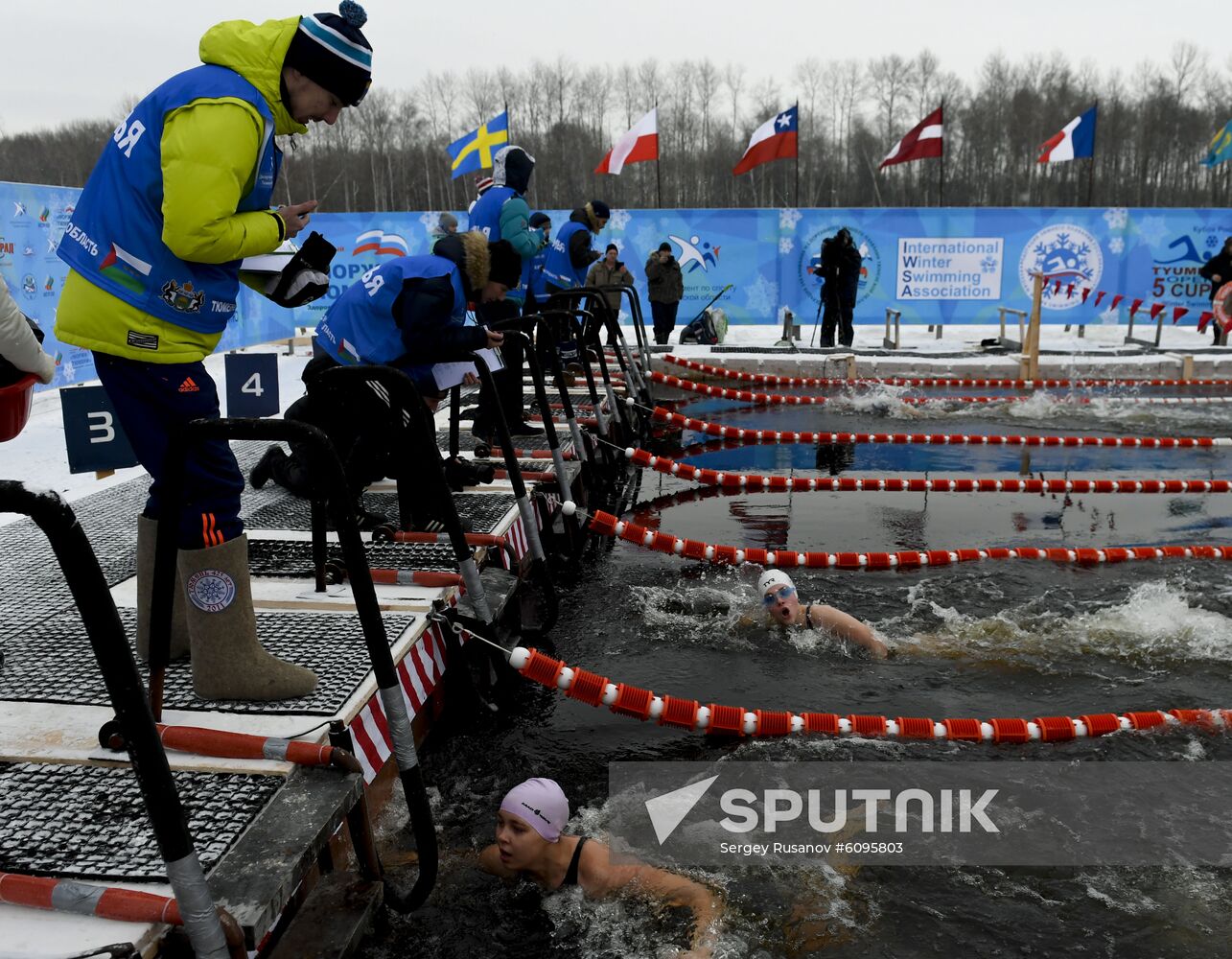 Russia Winter Swimming