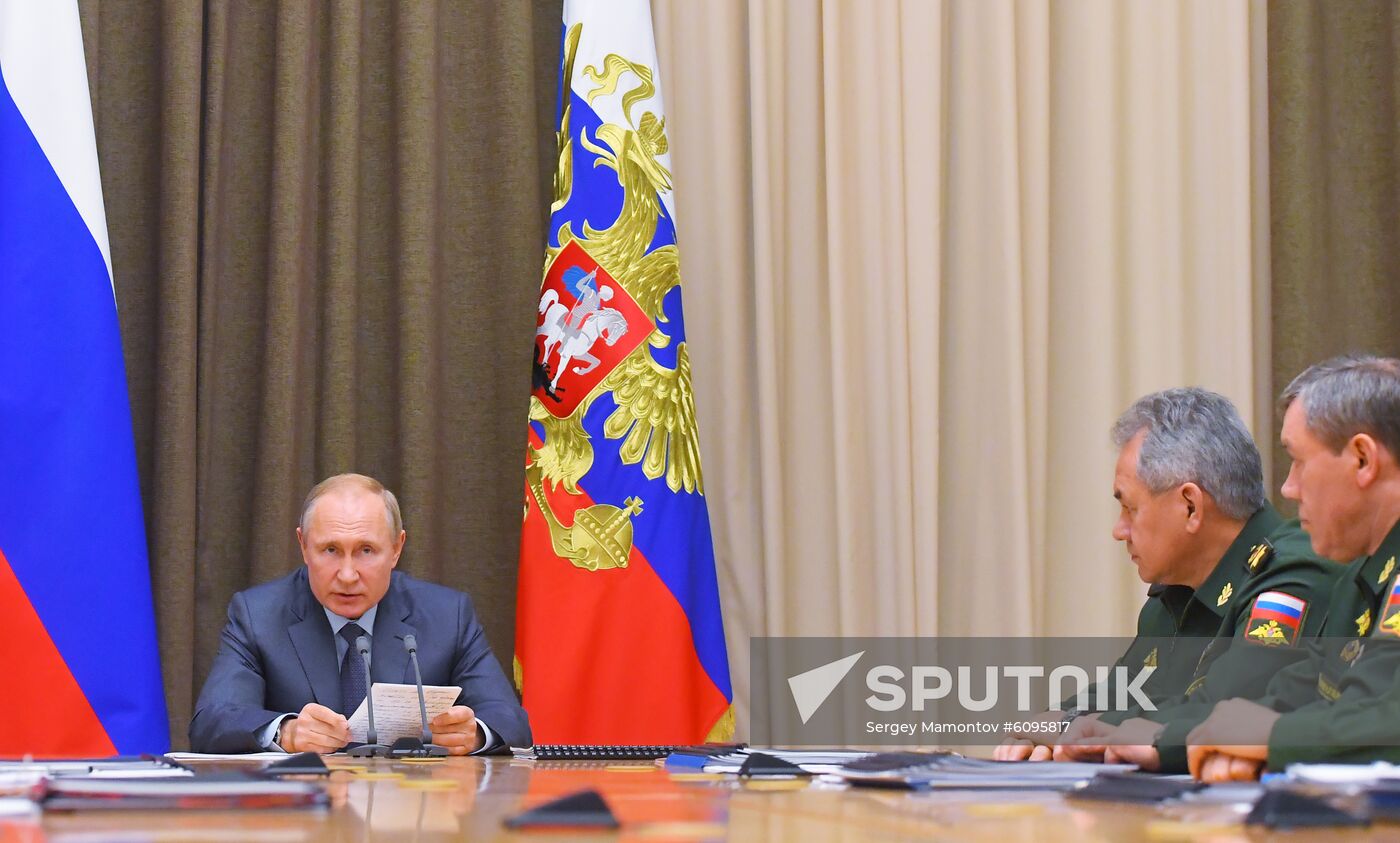 Russia Putin Defence