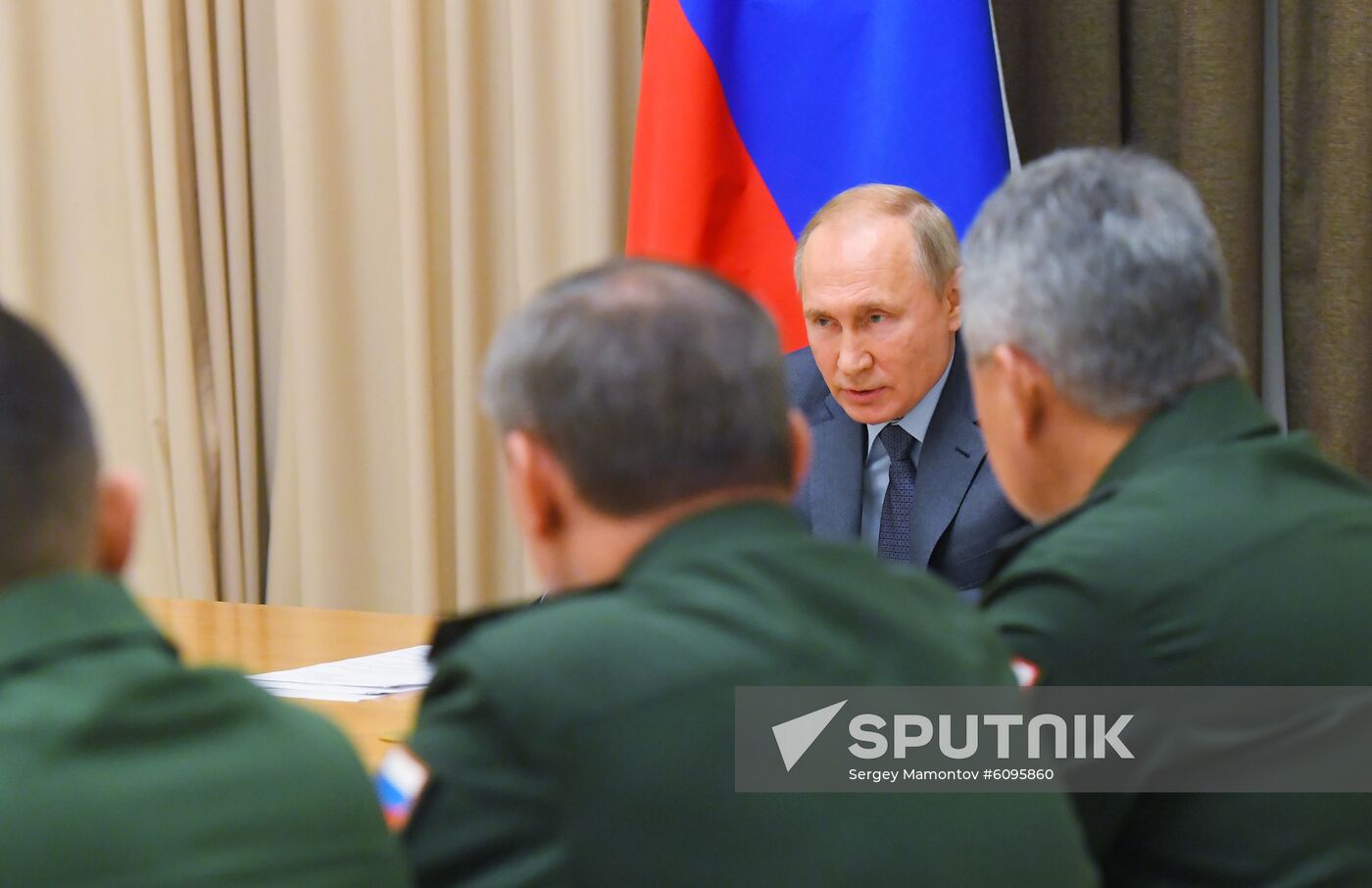 Russia Putin Defence