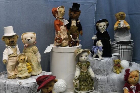 Russia Teddy Bears Exhibition