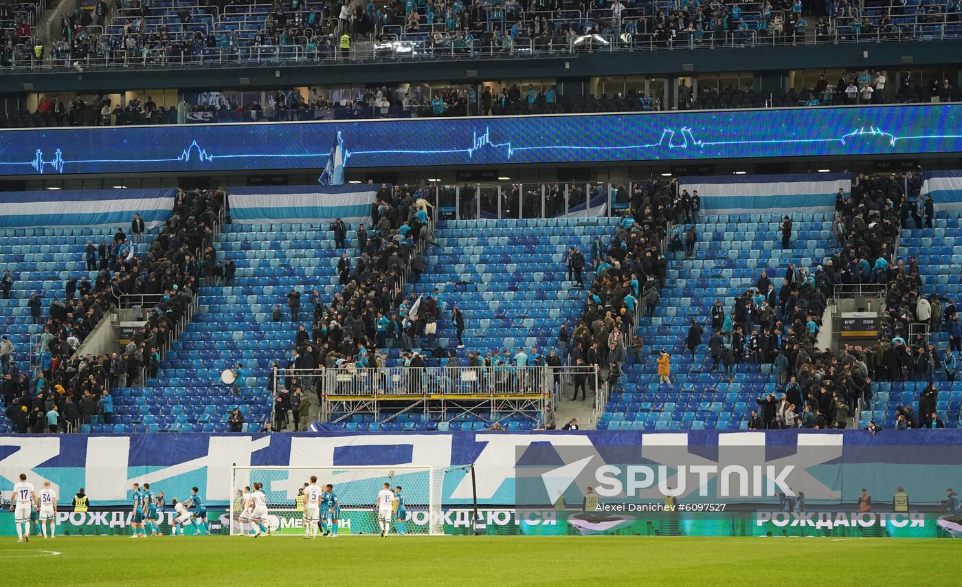 Russia Soccer Premier-League Zenit - Dynamo