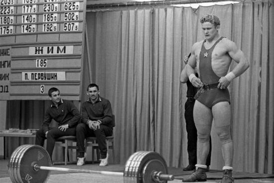 Soviet weightlifter Pavel Pervushin