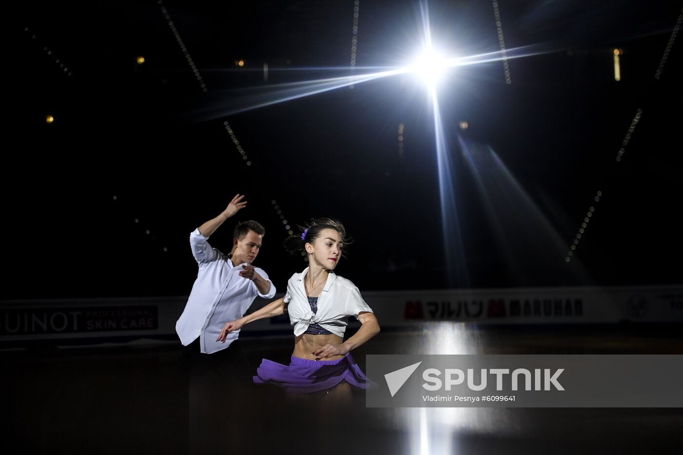 Gold medalists Russia's Apollinariia Panfilova and Dmitry Rylov perform during the exhibition gala at at the Grand Prix of Figure Skating Final, in Turin, Italy. Location: Italy, Turin. Author: Vladimir Pesnya/Sputnik. Italy Figure Skating Grand Prix Final Exhibition Gala