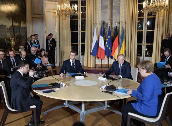 France Normandy Four Summit