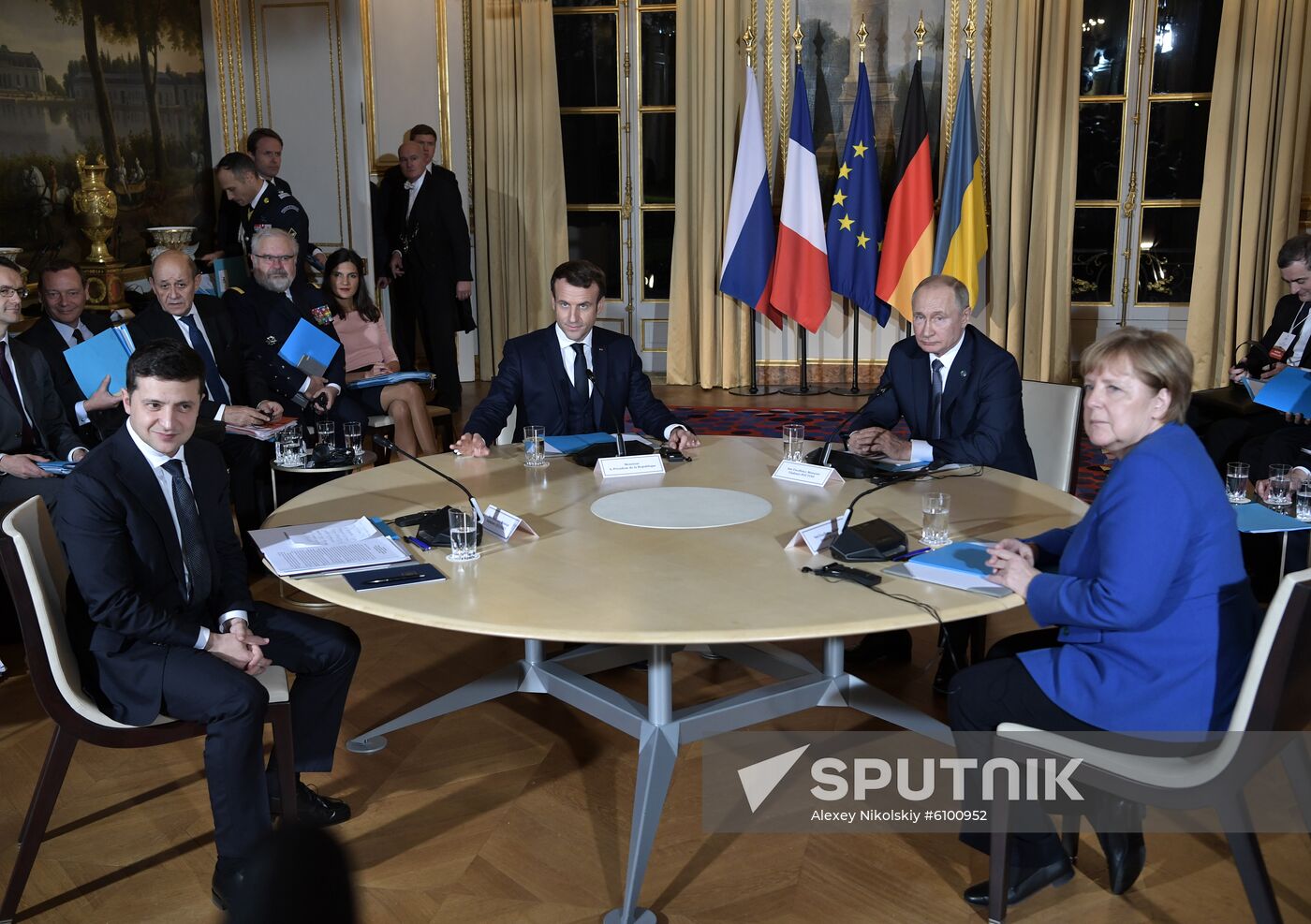 France Normandy Four Summit
