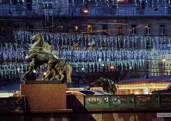 Russia New Year Preparation