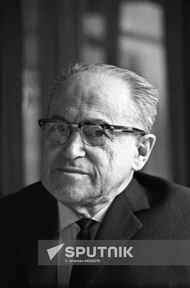 Soviet microbiologist Lev Zilber