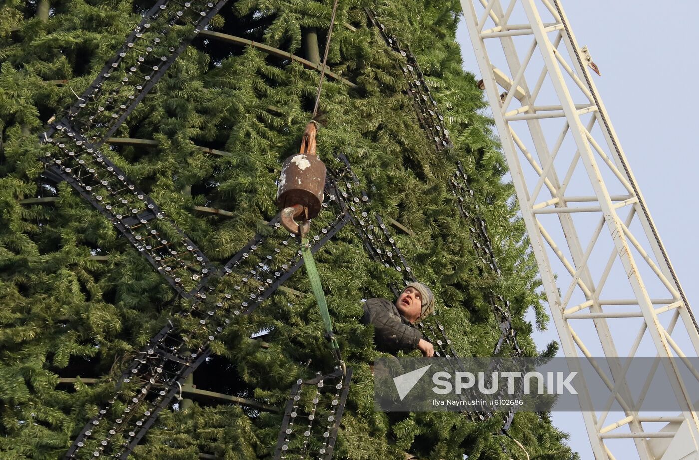 Russia New Year Preparations