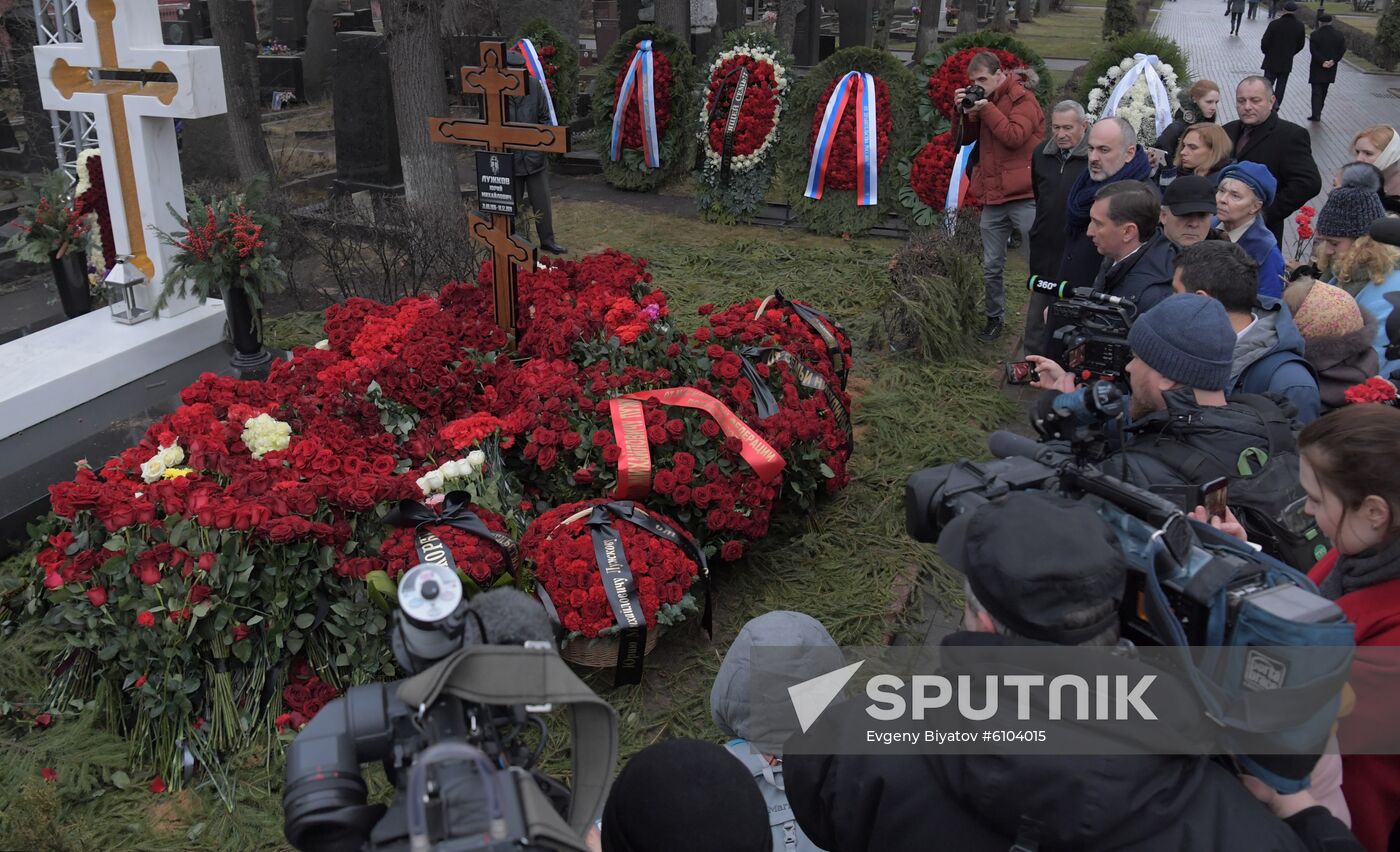 Russia Ex-Moscow Mayor Death