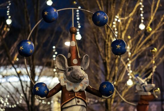 Russia New Year Preparations