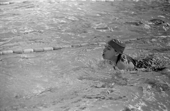 Soviet swimmer Irina Pozdnyakova