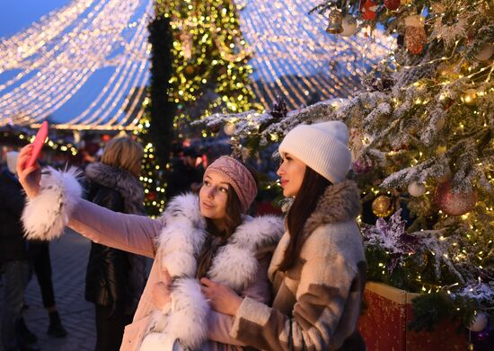 Russia New Year Preparations