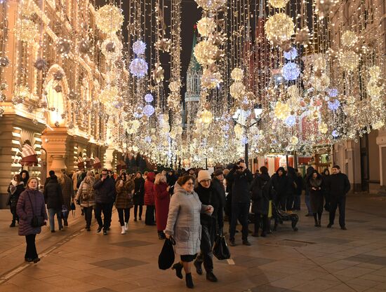 Russia New Year Preparations