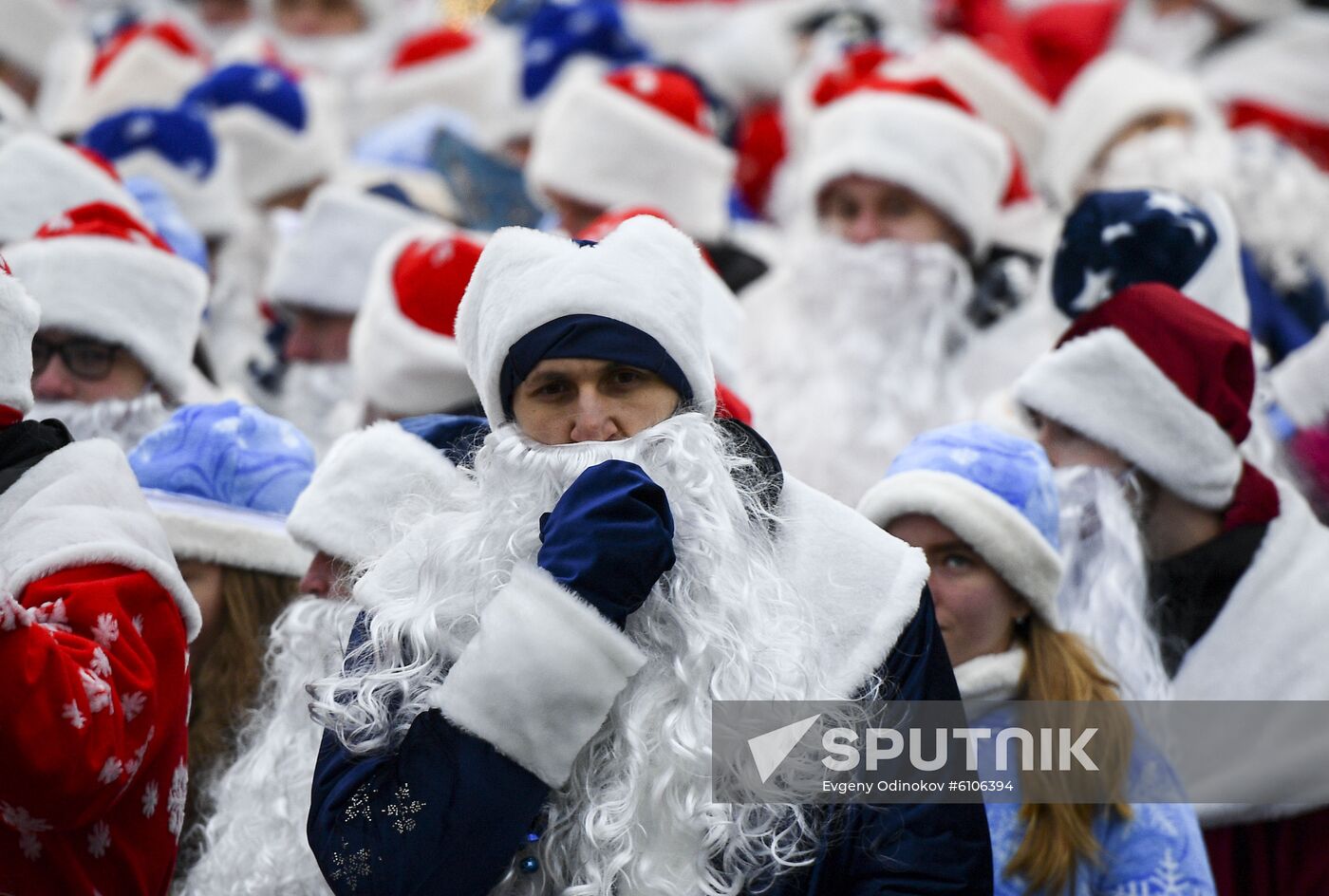 Russia New Year Preparations