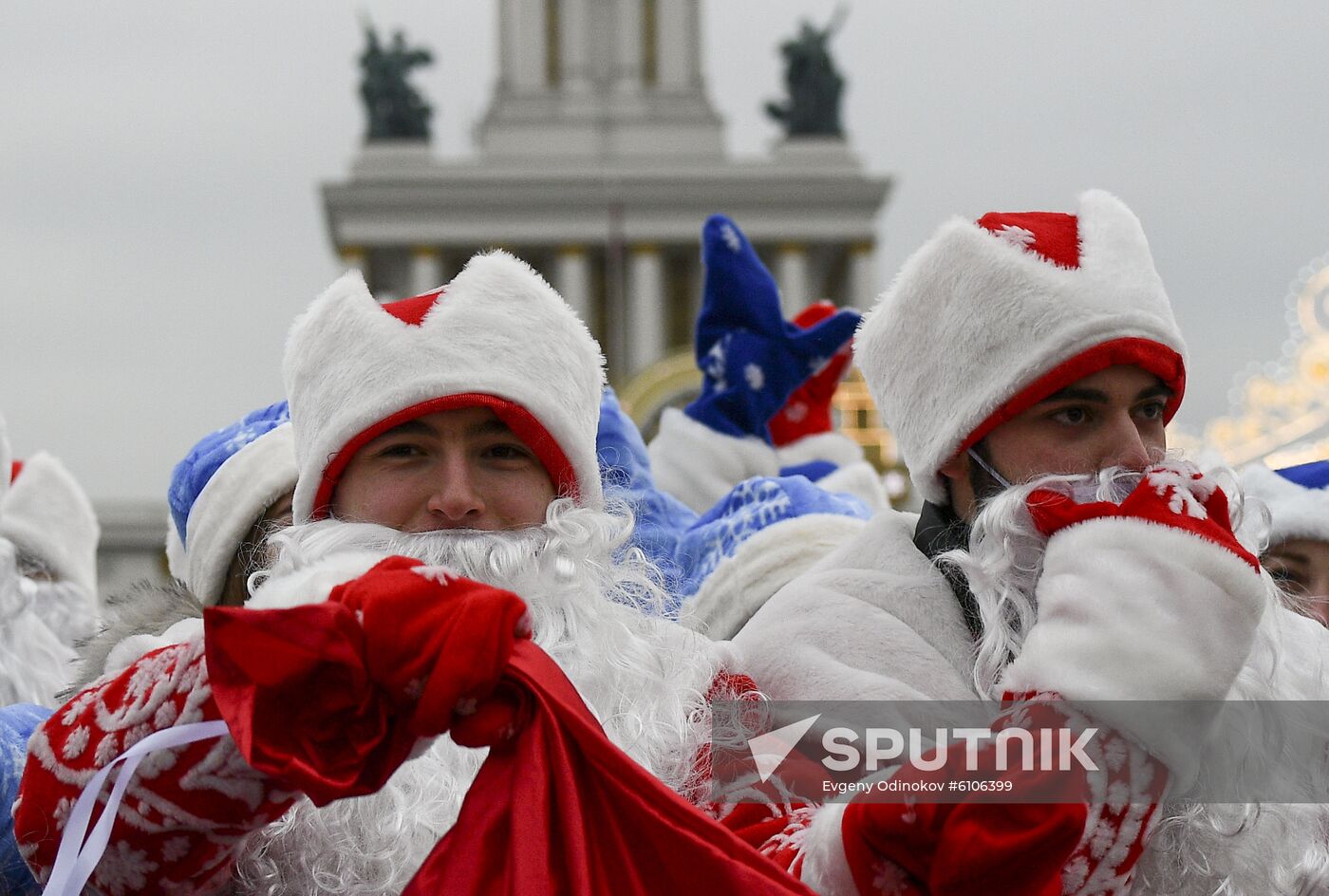 Russia New Year Preparations