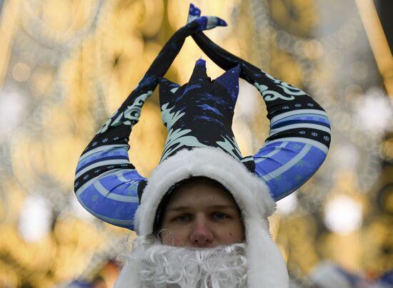 Russia New Year Preparations