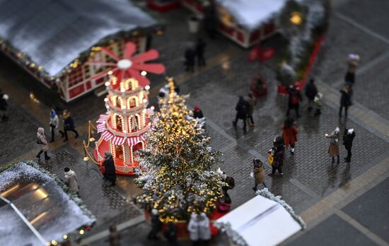 Russia New Year Preparations