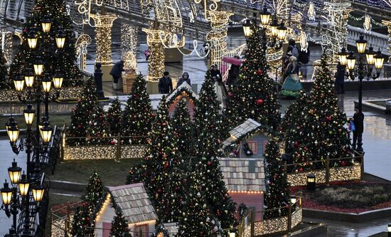 Russia New Year Preparations