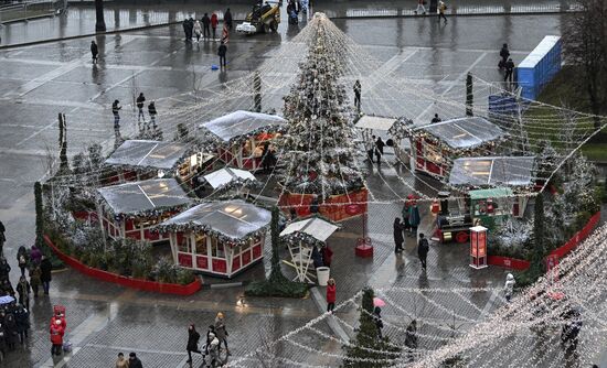 Russia New Year Preparations