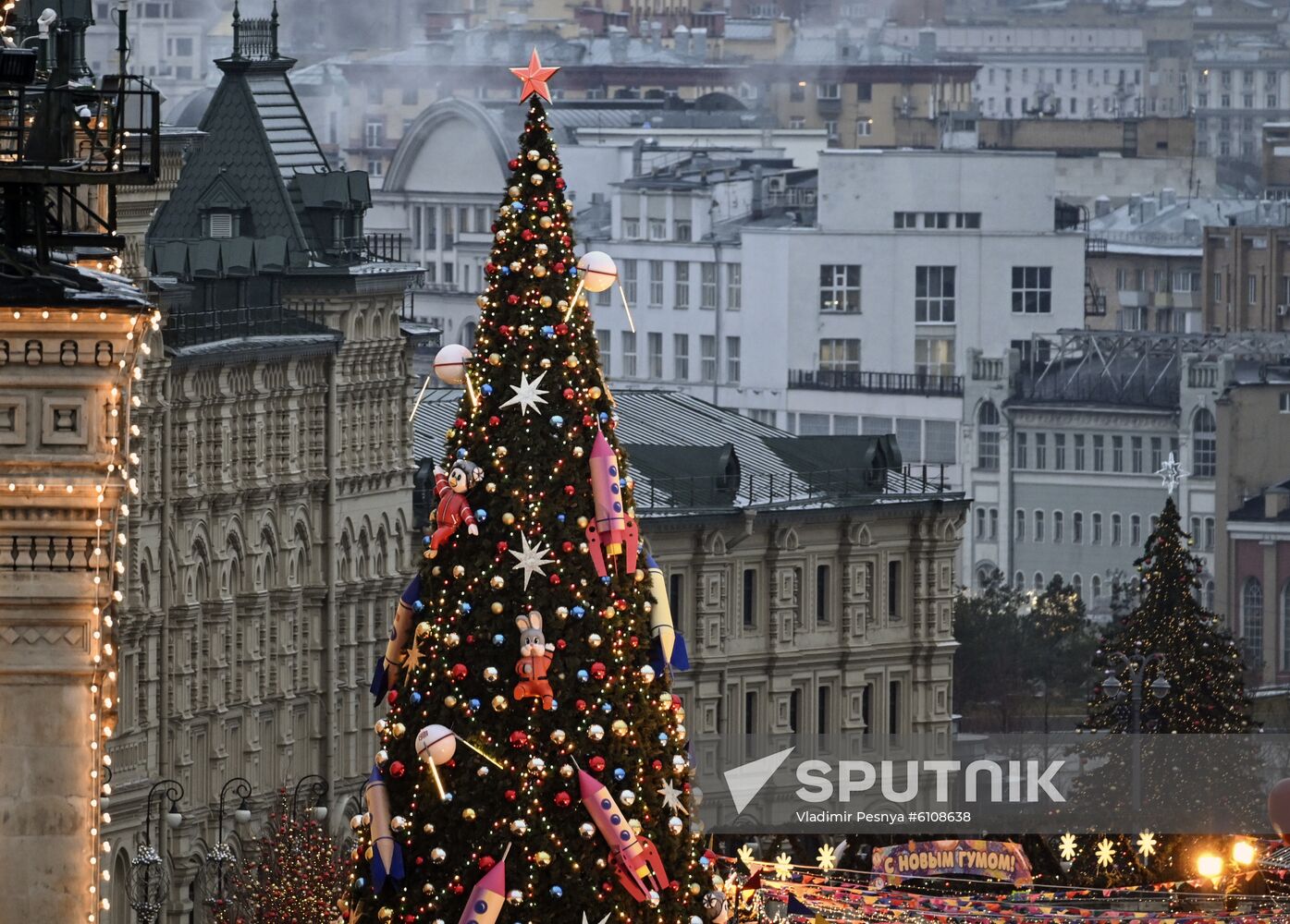 Russia New Year Preparations