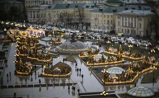 Russia New Year Preparations