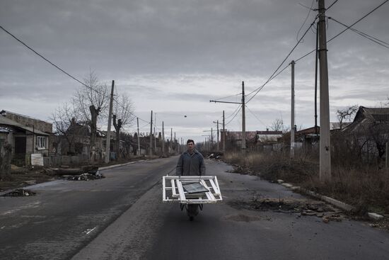 Ukraine DPR LPR Conflict