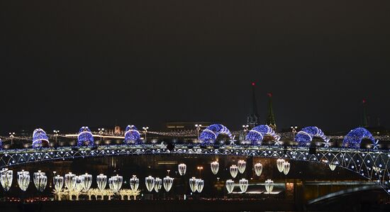 Russia New Year Preparations