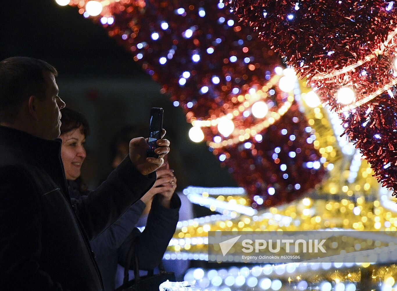 Russia New Year Preparations