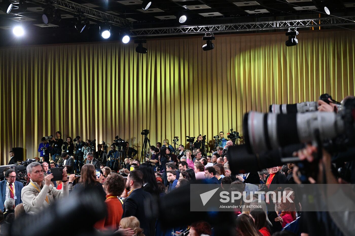 Russia Putin News Conference