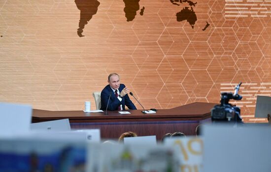 Russia Putin News Conference