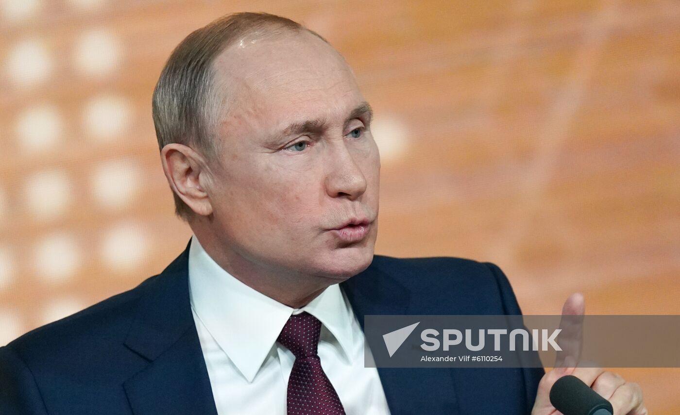 Russia Putin News Conference