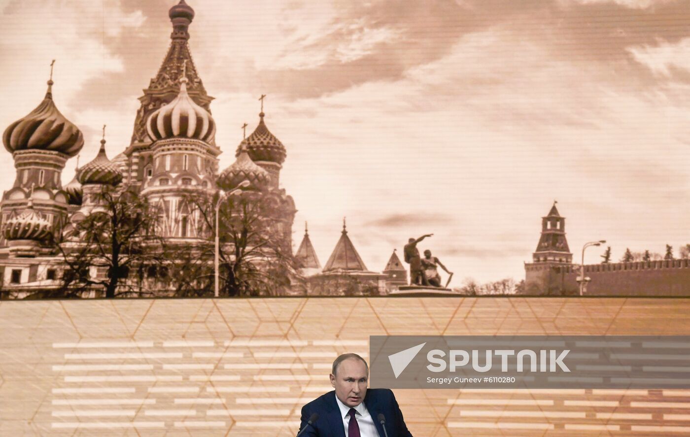 Russia Putin News Conference